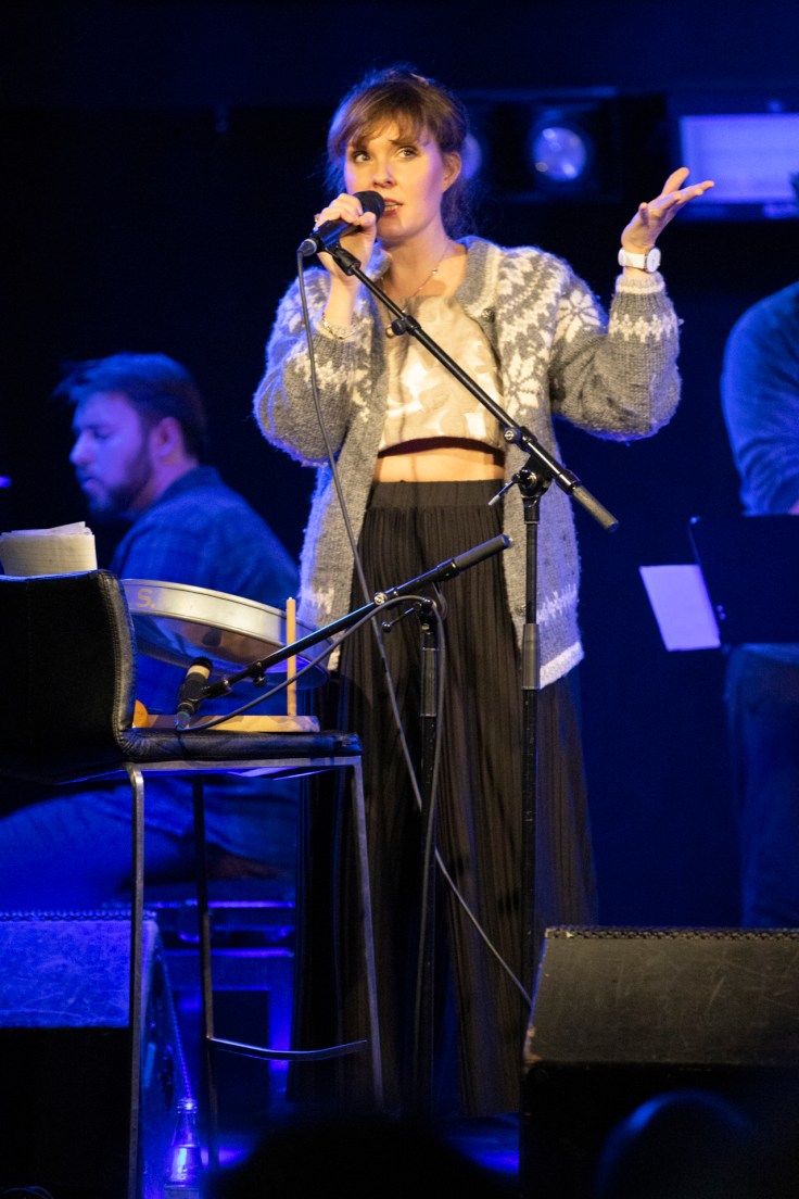 2019-11-13 Live Foyn Friis 082a